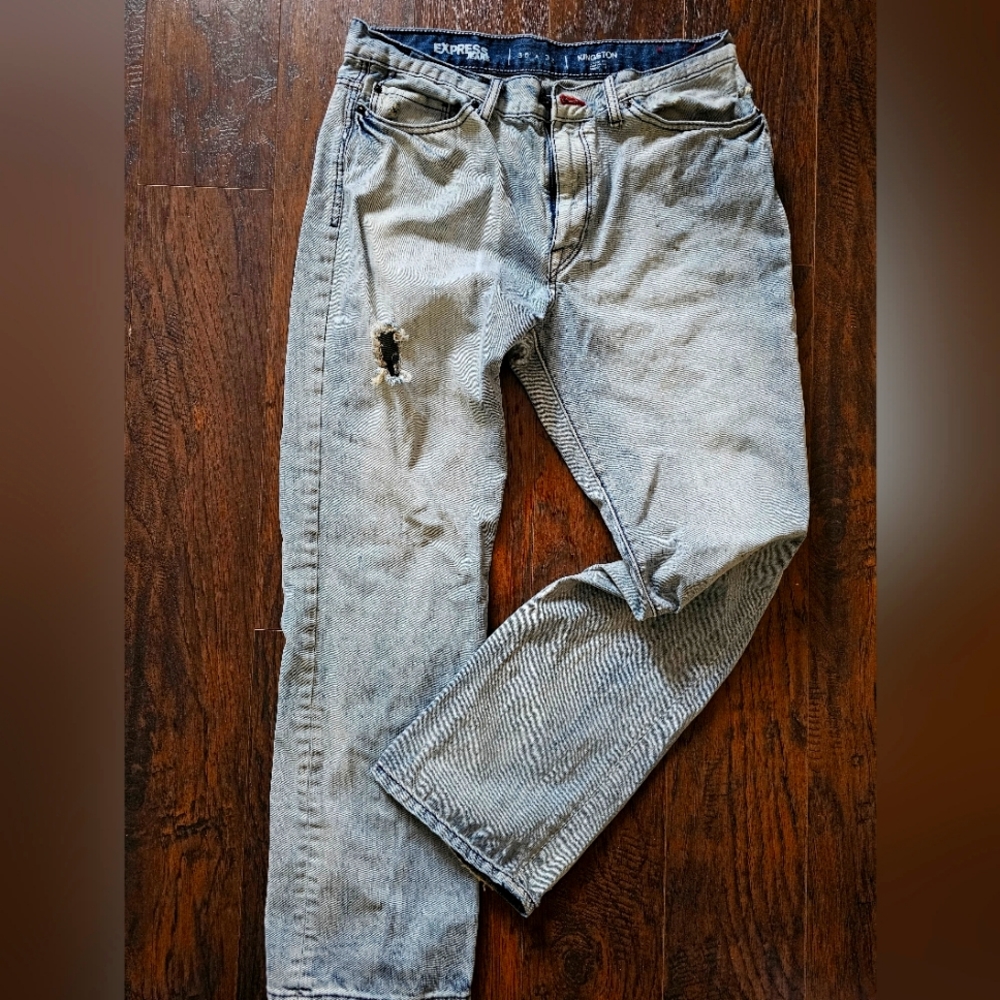 Express distressed jeans